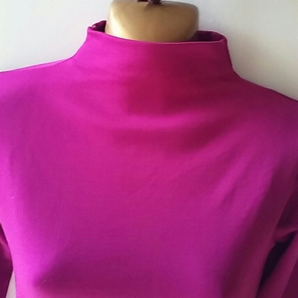 Top - Picture 2 of 4